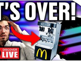 Major Altcoin Goes Down (Is Solana Dead?)