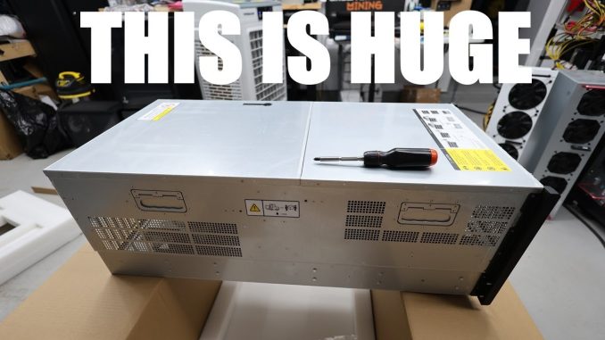 INSANE 7U GPU Server! 8x RTX 5090 Build for AI & GPU Rentals | One Chassis Unboxing